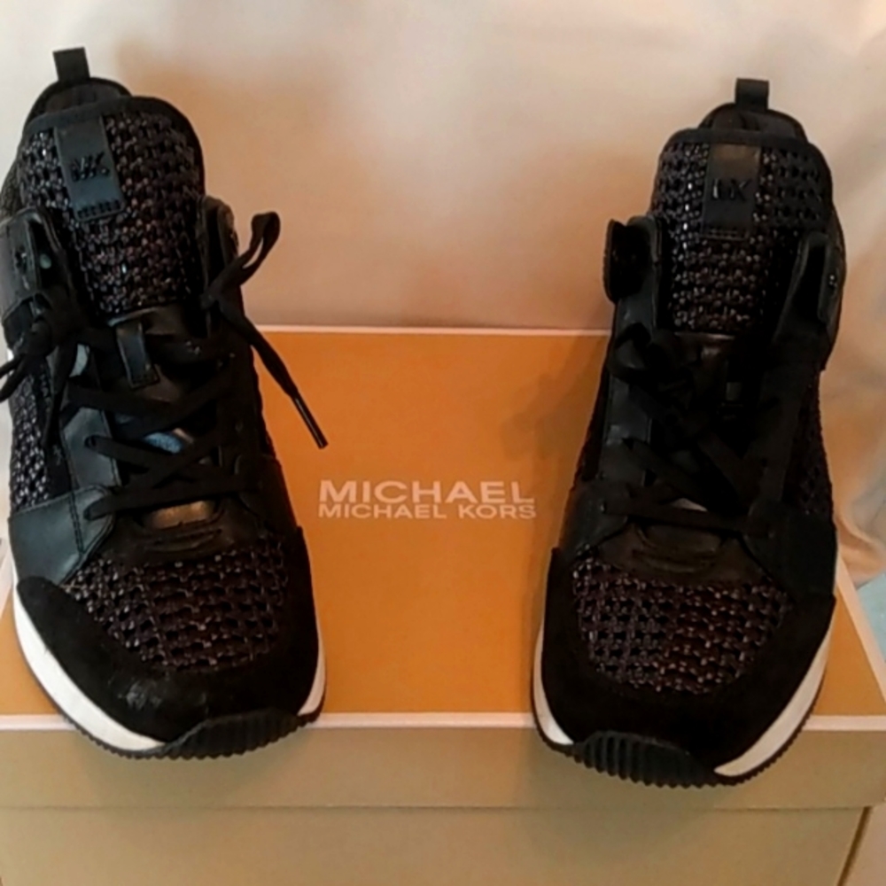 Women's Michael Kors black woven leather Georgie Trainers size 9.5 , new